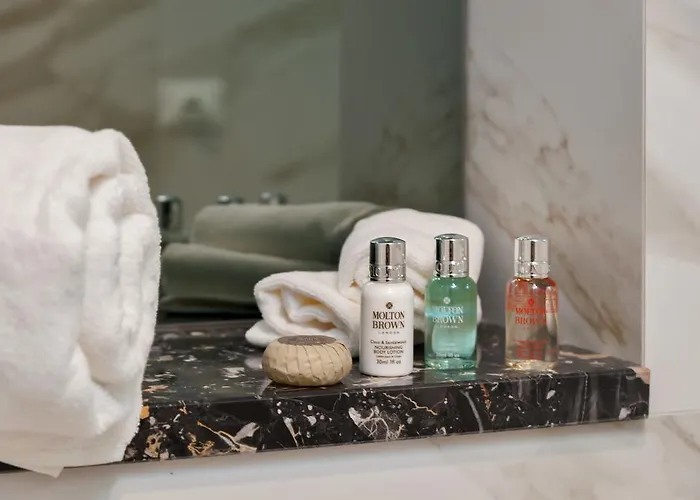 Ξενοδοχείο με διαμερίσματα By Vestibul Palace 4*