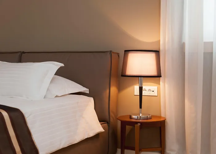 By Vestibul Palace 4* Σπλιτ