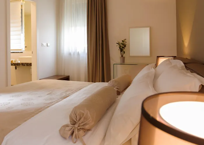 By Vestibul Palace Ξενοδοχείο με διαμερίσματα Σπλιτ