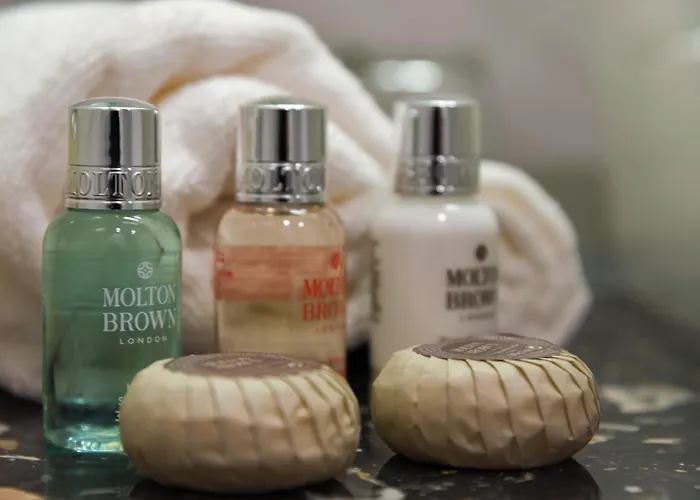 By Vestibul Palace Σπλιτ