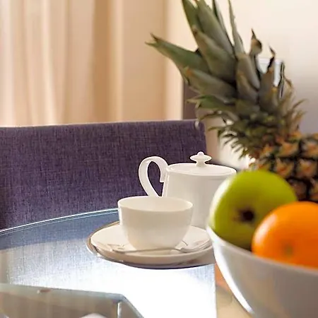 By Vestibul Palace 4*