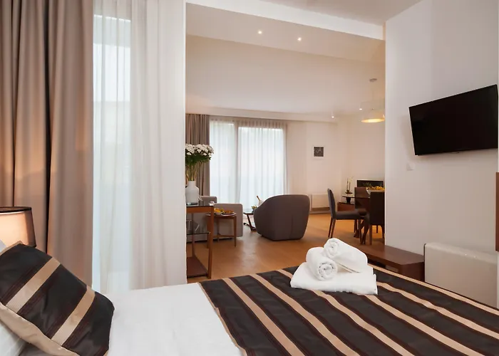 By Vestibul Palace Apartahotel Split
