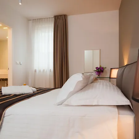 公寓式酒店 维斯特碧尔宫住宅酒店 斯普利特