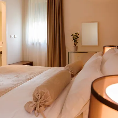 公寓式酒店 维斯特碧尔宫住宅酒店 4*